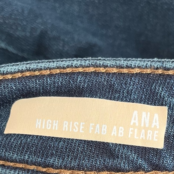 Kut from the Kloth Women's Ana High Rise Fab Ab Flare Jeans - Picture 10 of 13